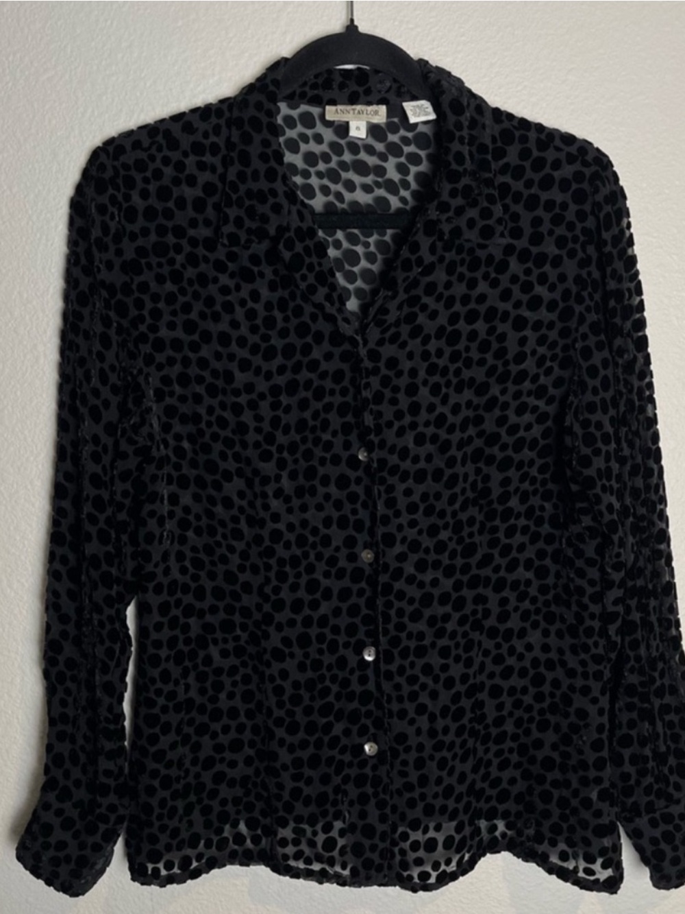 Vintage Y2K Ann Taylor Button Up Shirt Sz8 Black Velvet Burnout Polka Dot Blouse